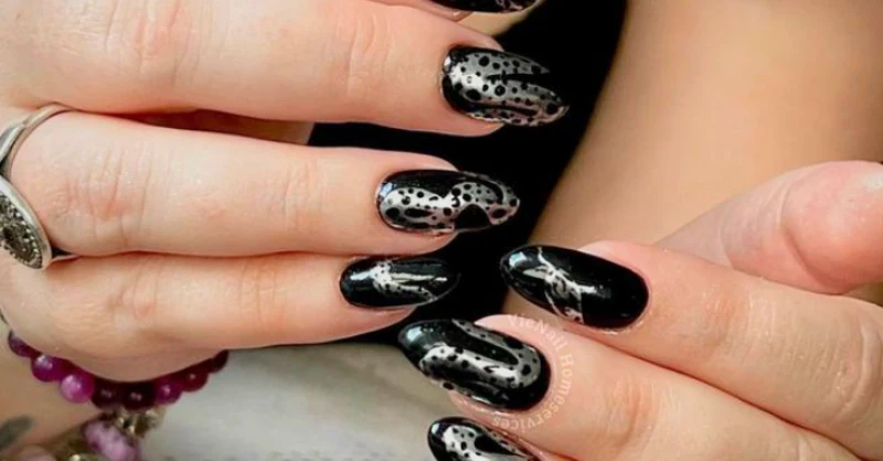 black nail close up 1 vienail hanoi where in vietnam